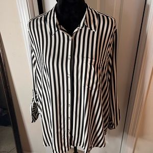 Jane and Delancey Women Black&White Long Sleeve Button-Down Shirt 1X Plus NWT